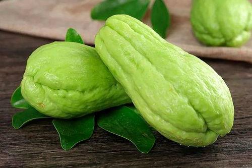 老莴瓜怎么吃才好吃视频,视频教你如何烹饪出最佳口感