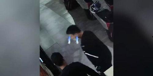 家乡吃瓜群众事件视频播放,视频播放引发热议