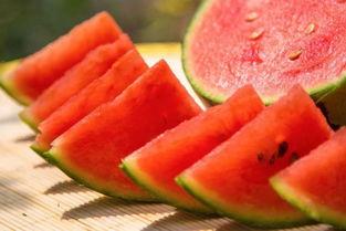 田瓜园吃瓜视频素材下载,一场夏日瓜果盛宴的视觉盛宴